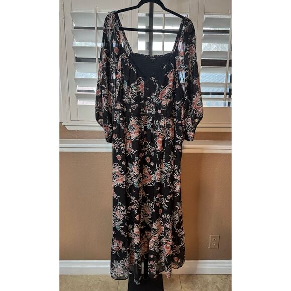 Torrid Size 4X Shirred Bodice Chiffon Maxi Dress Black Floral Dark Fairy Grunge - Picture 1 of 8